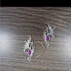 Silvery Vintage-Inspired Elegant Filigree Earrings/Amethyst Synthetic Gemstone